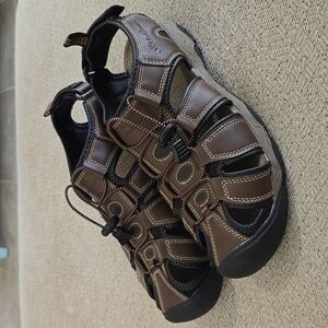 Eddie Bauer Meridian Brown Sandals - Size 9